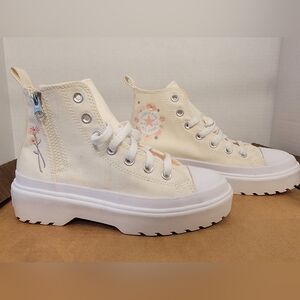 Converse Chuck Taylor All Star Lugged Lift Platform Flowers Easy On Youth 4